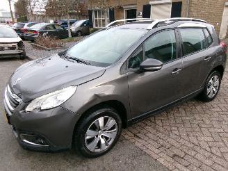 Schadeauto Peugeot 2008 1.2 VTI ACTIVE 2014/6