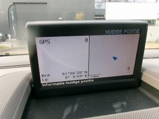 Peugeot 2008 2.4 I SUMMUM CLIMA NAVI picture 21