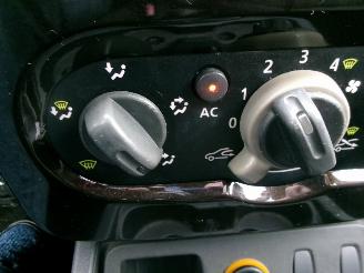 Dacia Duster 1.6 LAUREATE AIRCO picture 13