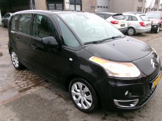 Citroën C3 picasso 1.4 I EXCLUSIVE CLIMA picture 4