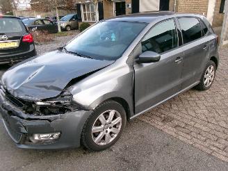 Coche accidentado Volkswagen Polo 1.2 TSI HIGH EDITION 2013/1