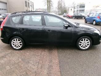 Hyundai I-30 1.6 I ACTIVE picture 5