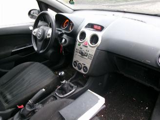 Opel Corsa 1.2-16V ENJOY AIRCO picture 9