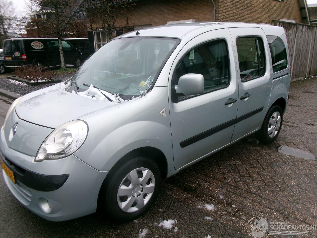 Renault 10 1.6-16V PRIVILEGE FAMILY AIRCO