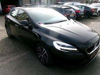 krockskadad bil auto Volvo V-40 1.5 I EDITION+     AUTOMAAT CLIMA NAVI 2018/8