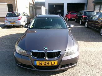 BMW 3-serie 318 I BUSINESS LINE CLIMA NAVI picture 3