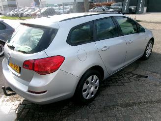 Opel Astra 1.7 CDTI SPORTS TOURER picture 6