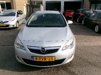 Opel Astra 1.7 CDTI SPORTS TOURER picture 3