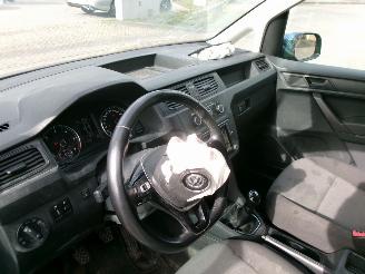 Volkswagen Caddy 2.0 TDI HIGHLINE picture 16