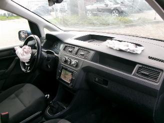 Volkswagen Caddy 2.0 TDI HIGHLINE picture 12