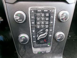 Volvo V-40 `1.6 T3 KINETIC picture 17