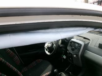 Citroën C1 1.0 e-VTI FEEL AIRCO picture 10