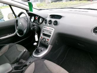 Peugeot 308 1.6 I ACTIVE CLIMA PANO LPG ONDERBOUW picture 13