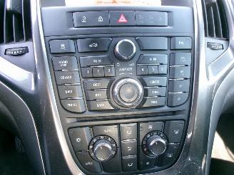 Opel Astra 1.4 COSMO SEDAN CLIMA NAVI picture 13