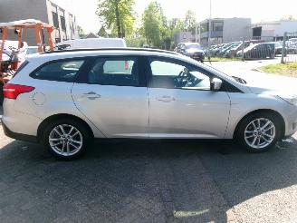 Ford Focus 1.5 TDCI EDITION CLIMA NAVI picture 5