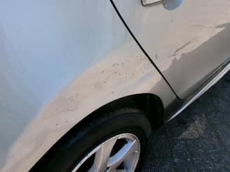 Volvo V-40 1.6 D2 SUMMUM picture 7