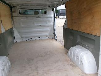 Renault Trafic 2.0 DCI L2 GENERIQUE picture 11