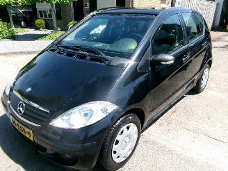 Schadeauto Mercedes A-klasse 150 BENZINE 2007/5