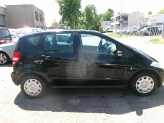 Mercedes A-klasse 150 BENZINE picture 6