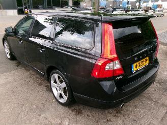 Volvo V-70 2.4 D5 R-DESIGN SUMMUM GEEN SCHADE picture 8