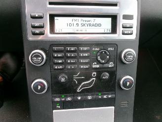 Volvo V-70 2.4 D5 R-DESIGN SUMMUM GEEN SCHADE picture 16