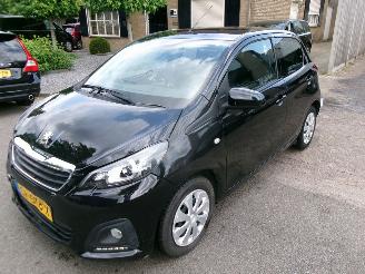 Damaged car Peugeot 108 1.0 e-VTI ACTIVE 2018/6