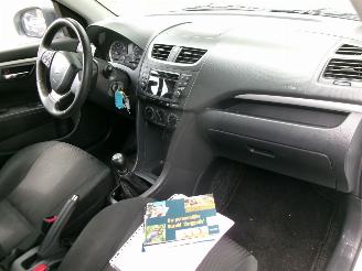Suzuki Swift 1.2 COMFORT EASS AIRCO picture 12