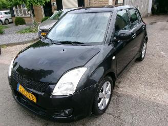 damaged passenger cars Suzuki Swift 1.3 EXCLUSIVE AUTOMAAT 5 DEURS 2008/2