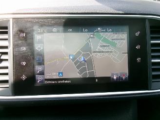Peugeot 308 1.2 I BLUE LEASE PREMIUM 82.749 KM NAP picture 19