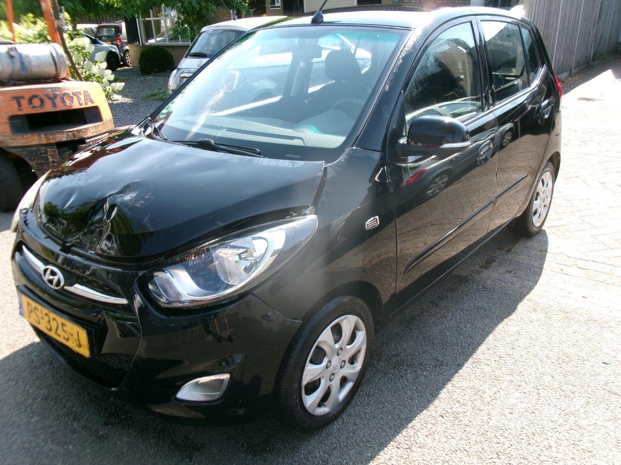 Hyundai I-10 1.2I-CATCHER AUTOMAAT AIRCO