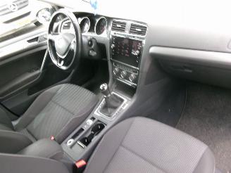 Volkswagen Golf 1.0 TSI COMFORTLINE picture 13