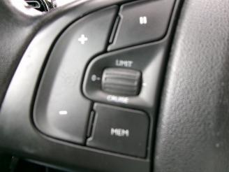 Citroën C4 cactus 1.2 I FEEL picture 18