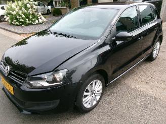 Unfallwagen Volkswagen Polo 1.2 TSI BLUEMOTION EDITION 2013/10