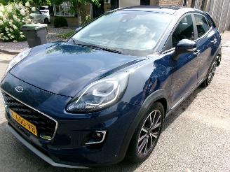Schadeauto Ford Puma 1.0 HYBRID TITANIUM 2021/3