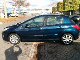 Peugeot 308 1.6 VTI STYLE picture 2