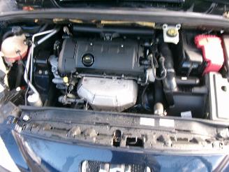Peugeot 308 1.6 VTI STYLE picture 9
