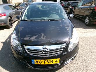 Opel Corsa 1.4-16V 111 EDITION picture 3