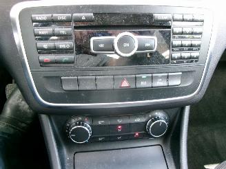 Mercedes Cla-klasse 180 BLueFF.EDITION picture 17