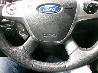 Ford Focus 1.0 I EDITION PLUS CLIMA NAVI picture 17