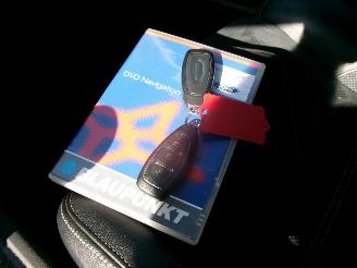 Ford Mondeo 2.0-16V TITANIUM CLIMA NAVI GEEN SCHADE picture 17