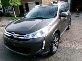 Schadeauto Citroën C4 Aircross 1.6 HDI CLIMA NAVI PANO 2013/3