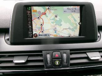 BMW 2-serie 218 I AUTOMAAT ACTIVE TOURER CLIMA NAVI picture 20