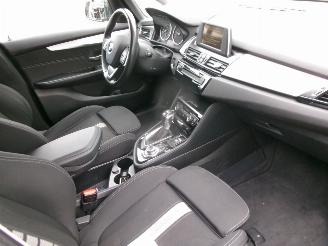 BMW 2-serie 218 I AUTOMAAT ACTIVE TOURER CLIMA NAVI picture 13