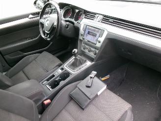 Volkswagen Passat 1.4 TSI CONNECTED SERIES picture 9