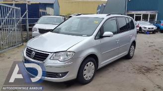 Salvage car Volkswagen Touran Touran (1T1/T2), MPV, 2003 / 2010 1.9 TDI 105 Euro 3 2008
