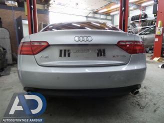 Uttjänta bilar auto Audi A5 A5 (8T3), Coupe, 2007 / 2017 2.7 TDI V6 24V 2009