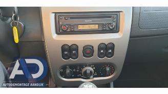 Dacia Sandero Sandero I (BS), Hatchback, 2008 / 2013 1.5 dCi 70 picture 13