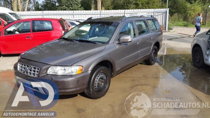 Volvo Xc-70 XC70 (SZ), SUV, 2000 / 2007 XC70 2.4 D5 20V
