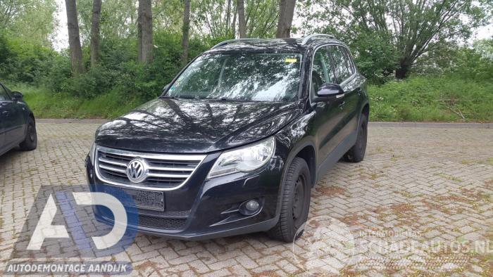 Volkswagen Tiguan Tiguan (5N1/2), SUV, 2007 / 2018 2.0 TDI 16V 4Motion