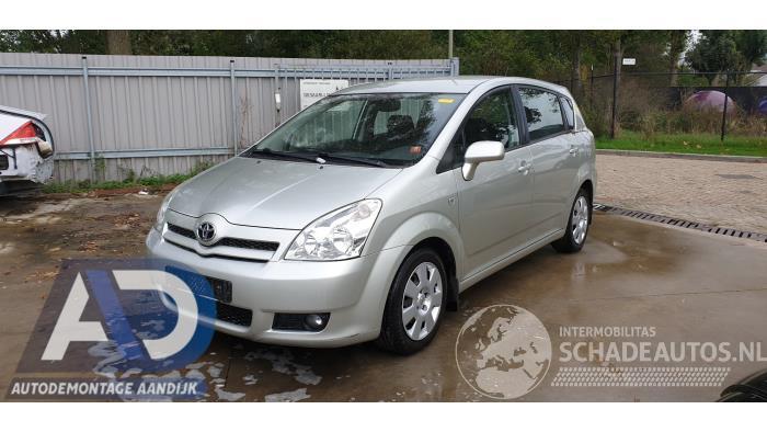 Toyota Corolla-verso Corolla Verso (R10/11), MPV, 2004 / 2009 2.2 D-4D 16V